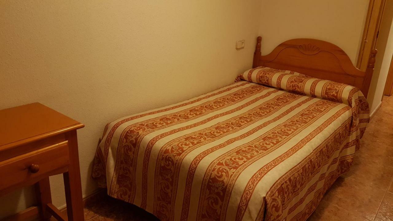 Hostal Plaza El Espinar Exterior foto